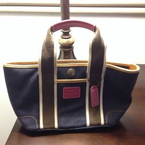 ✨Early 2000s✨ Authentic coach bag