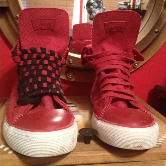 Mens Levi's sneakers