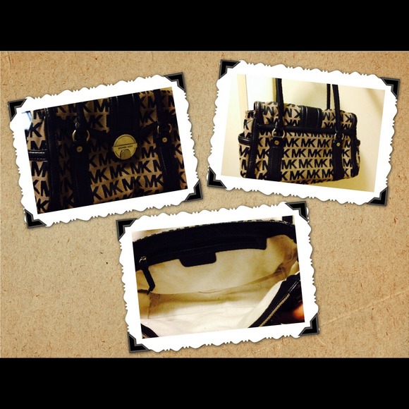 Authentic MK Bag No signs of wear ! Used twice
