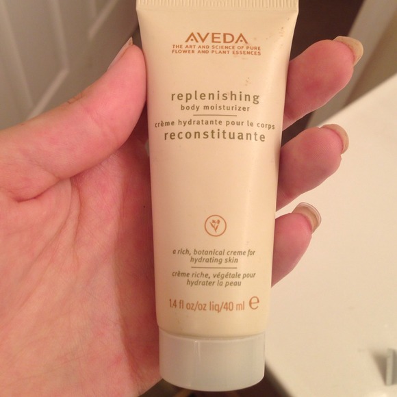SOLD!! Aveda Bundle!! - Picture 2 of 3