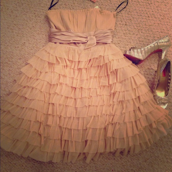 Beautiful Betsy Johnson ruffle dress