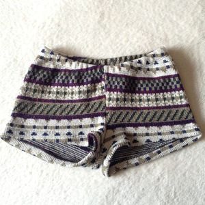 🚫SOLD🚫 LF sweater shorts