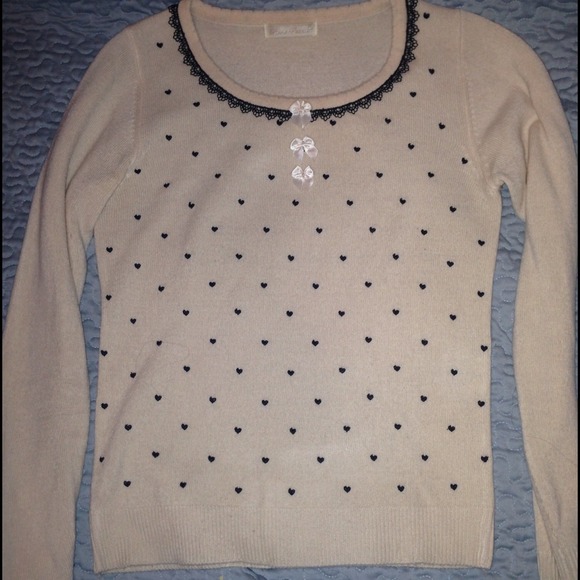 ✨Host Pick✨ Kawaii hearts 💕🎀 Japanese sweater!