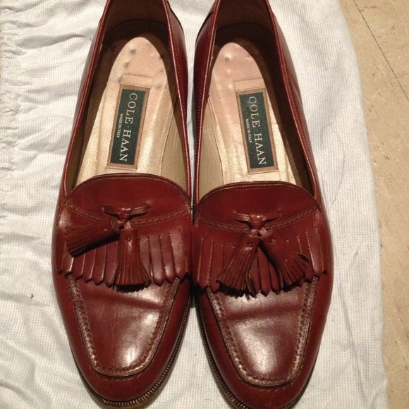 Reduced 🔻🔻🔻Cole Haan loafers women's