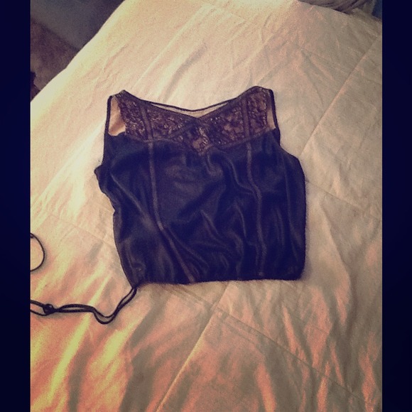 BCBG Maxazria crop top NWT - Picture 1 of 4