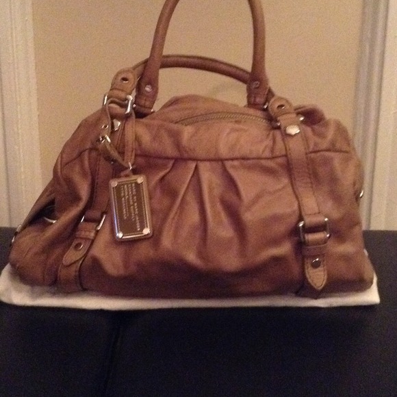 ❤️SOLD❤️MARC by MARC JACOBS Q classic satchel