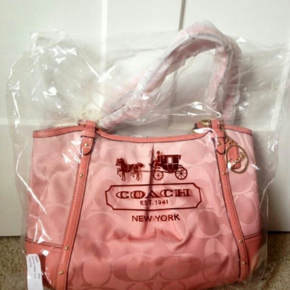 NTW. Coach Alexandra Chain Ombre Shoulder Bag - Picture 2 of 2