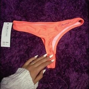 Boutine thong swim suit bottom