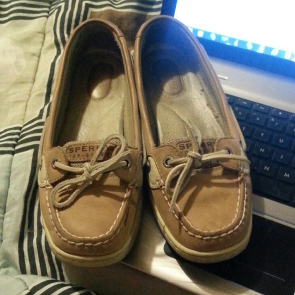 Sperry topsiders size 7