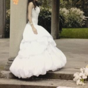 Wedding dress