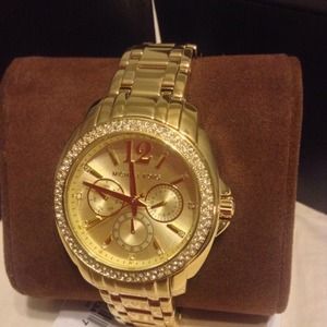 Authentic 100% Michael kors gold watch 🔴NOTRADE🔴