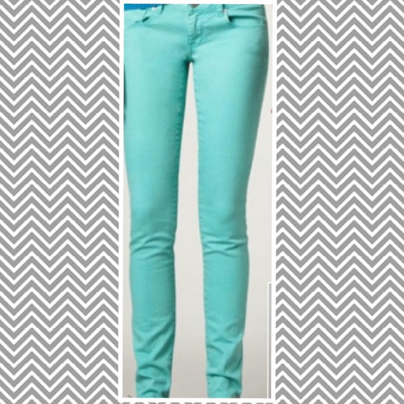 Mint American Eagle Jeans
