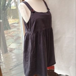 Blue sleeveless jumper