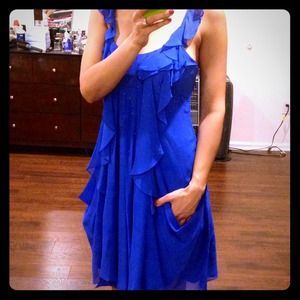 SALE🎈🎉🎈Beautiful BCBG Max blue dress.💙💘
