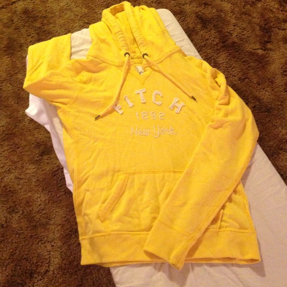 Yellow Abercrombie Sweatshirt