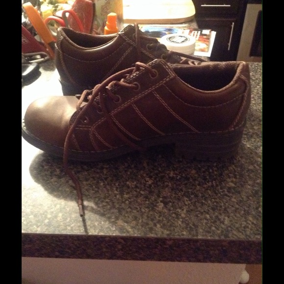 Cute Brown Shoes🌟DONATED🌟 - Picture 2 of 4