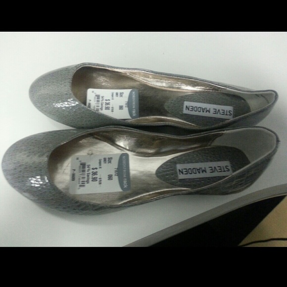 Steve Madden Croc Print Ballerina Flats - Picture 1 of 2
