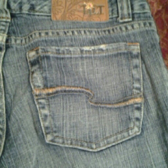 Jeans - Picture 3 of 3