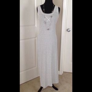 NWOT- grey & white stripe Maxi dress