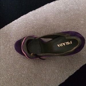 Authentic prada shoe