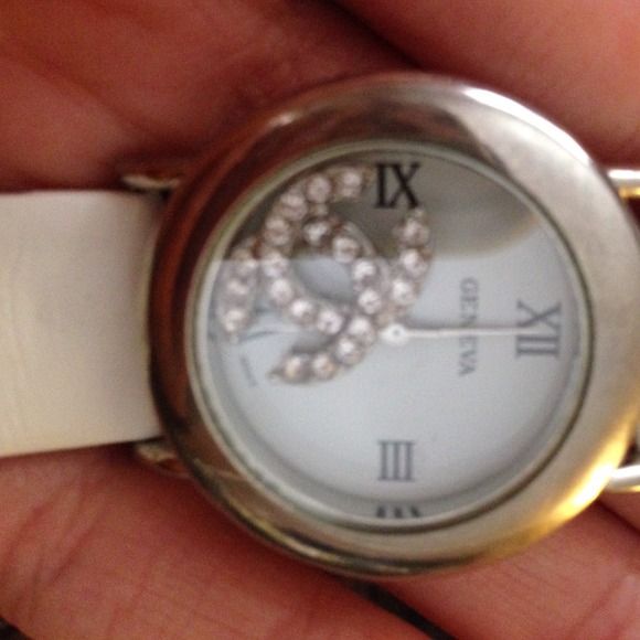 Watch bundle🎉🎁 - Picture 3 of 4