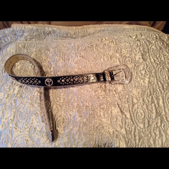 RHINESTONE BELT! 💎HOST~PICK!!! February 10, 2014 - Picture 3 of 4
