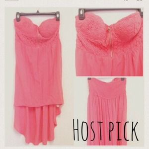 Gorgeous 🎀 hi low dress