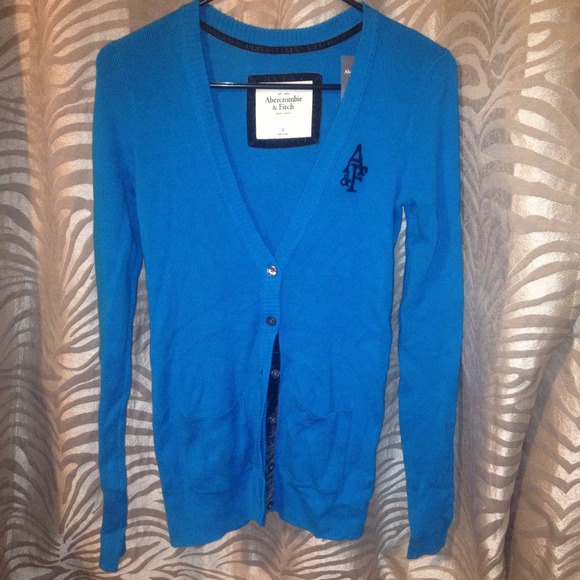NWT Abercrombie and Fitch Bright Blue Cardigan - Picture 1 of 3
