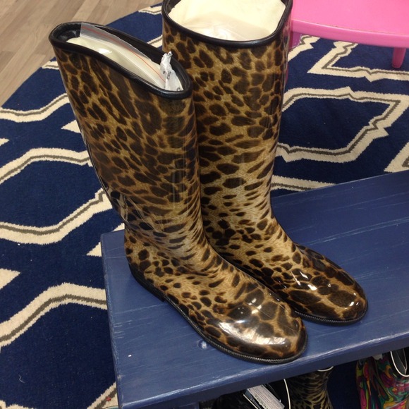 Rain boots
