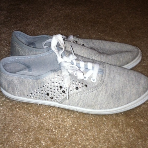 Gray shoes with bling!!
