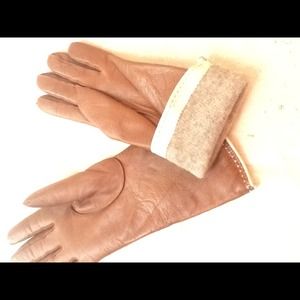 Coach leather gloves