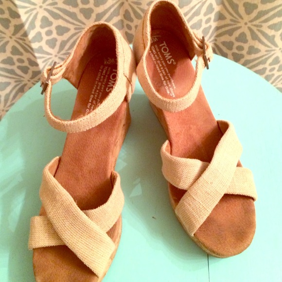 🎀Toms wedge heels-Ivory burlap-barely worn