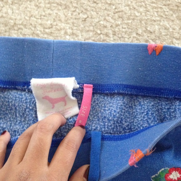 Victoria's Secret PINK sweat pants - Picture 3 of 4