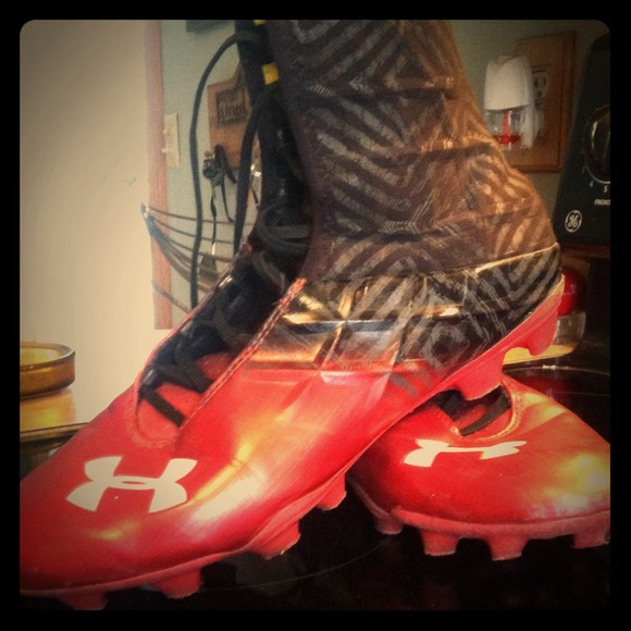 Under Armour Football cleats