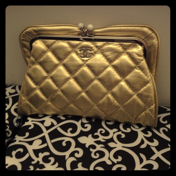 Chanel quilted clutch