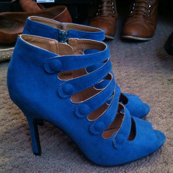 Forever21 Teal Heels
