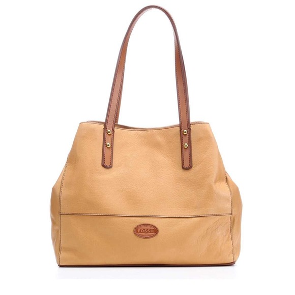 SOLD🌸 Zoey tote handbag from Fossil🌸