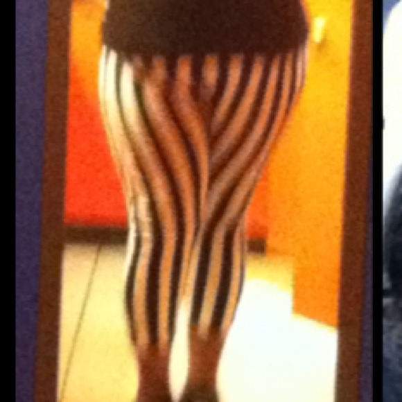 Striped black and white pants - Picture 1 of 1