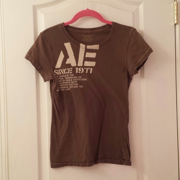 SOLD American Eagle Outfitters Graphic T-Shirt