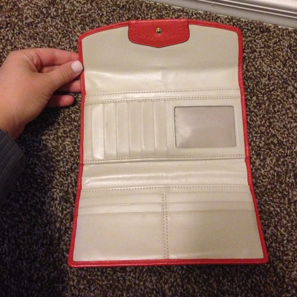 👛REDUCED👛 Like New Authentic Coach Wallet - Picture 2 of 4