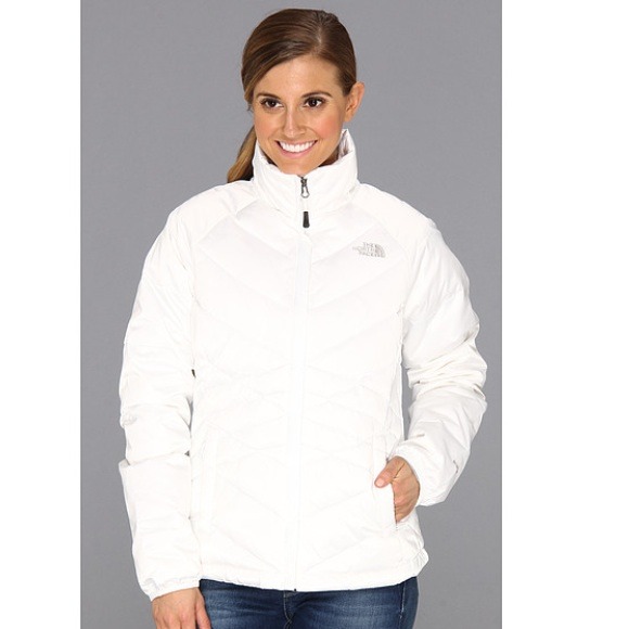 The North Face Aconcagua Jacket ✨Best Seller✨