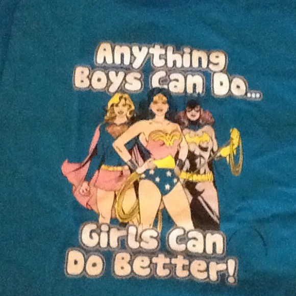 Tops - Brand new t shirt no tags size meds ladies