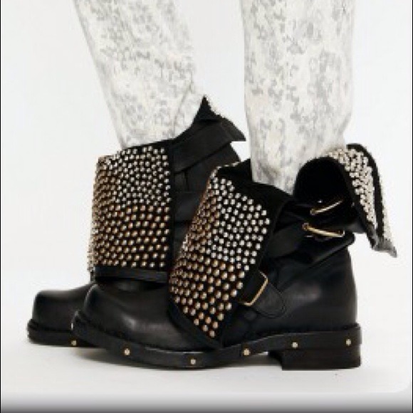 Jeffrey Campbell Hunter Stud Boots