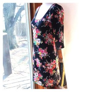 Black floral body con dress