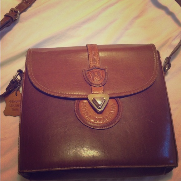 Awesome vintage Italian purse!