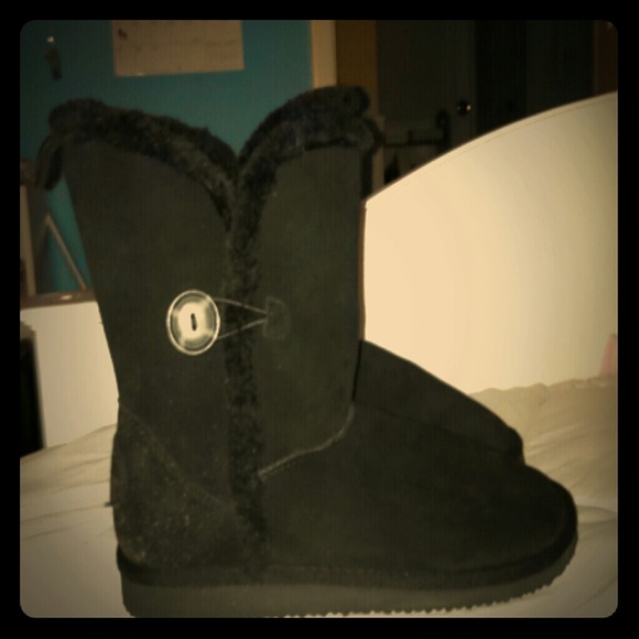 American Eagle boots