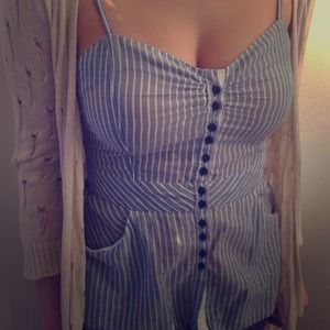 Free People button up fitted cotton tank/ blouse!