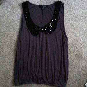 Gray tank top with black sequin bow collar