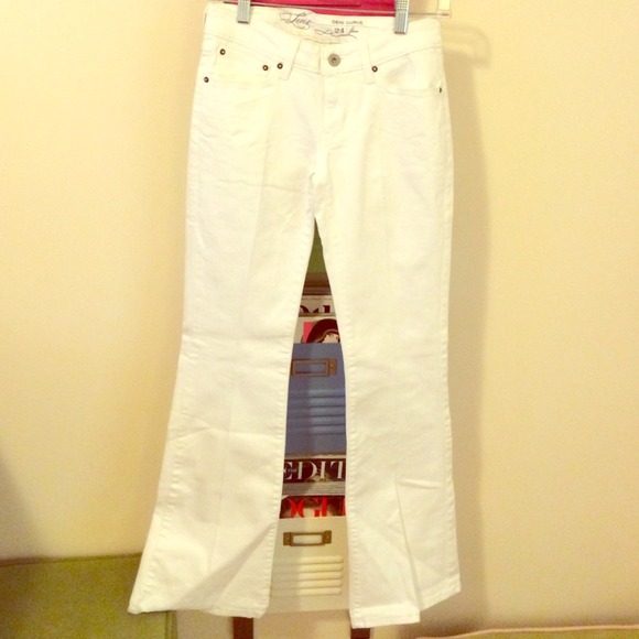 Levi's white jeans