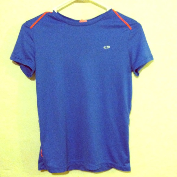 Comfy work out shirt